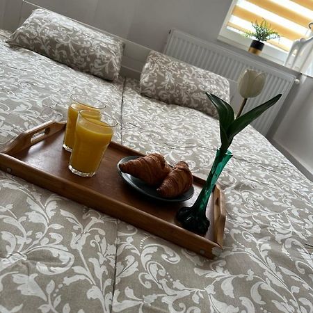 Apartament Medalionow Z Parkingiem Apartment Lublin Exterior photo